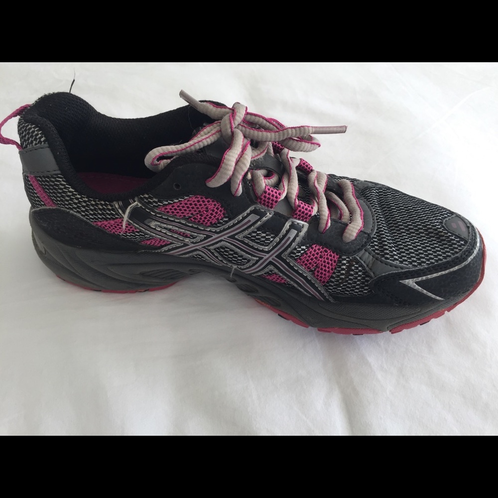 Asics gel tennis shoes